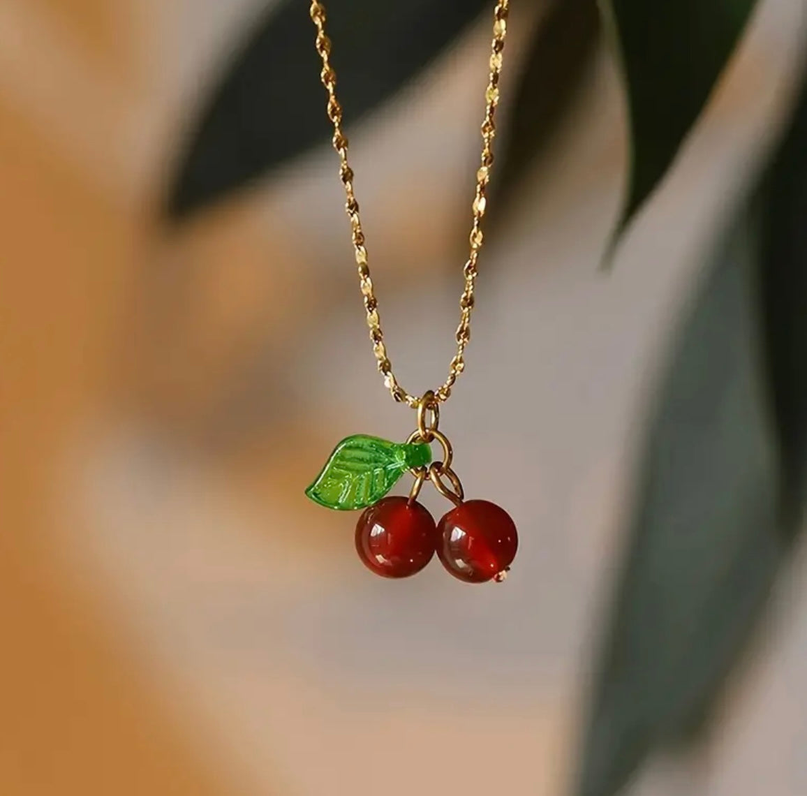 Cherry Gold Chain (NO ES STEEL)