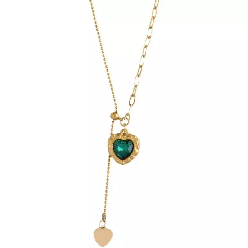 Cadena Steel Gold con corazón de cristal verde