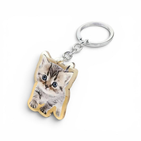 Llavero de gatito en acrílico